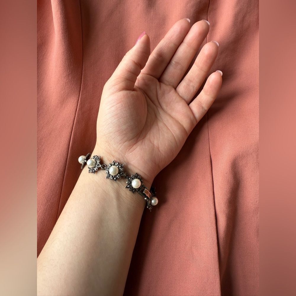 Vintage Rhinestone and Pearl Coquette Girl Preppy Cottagecore Bracelet